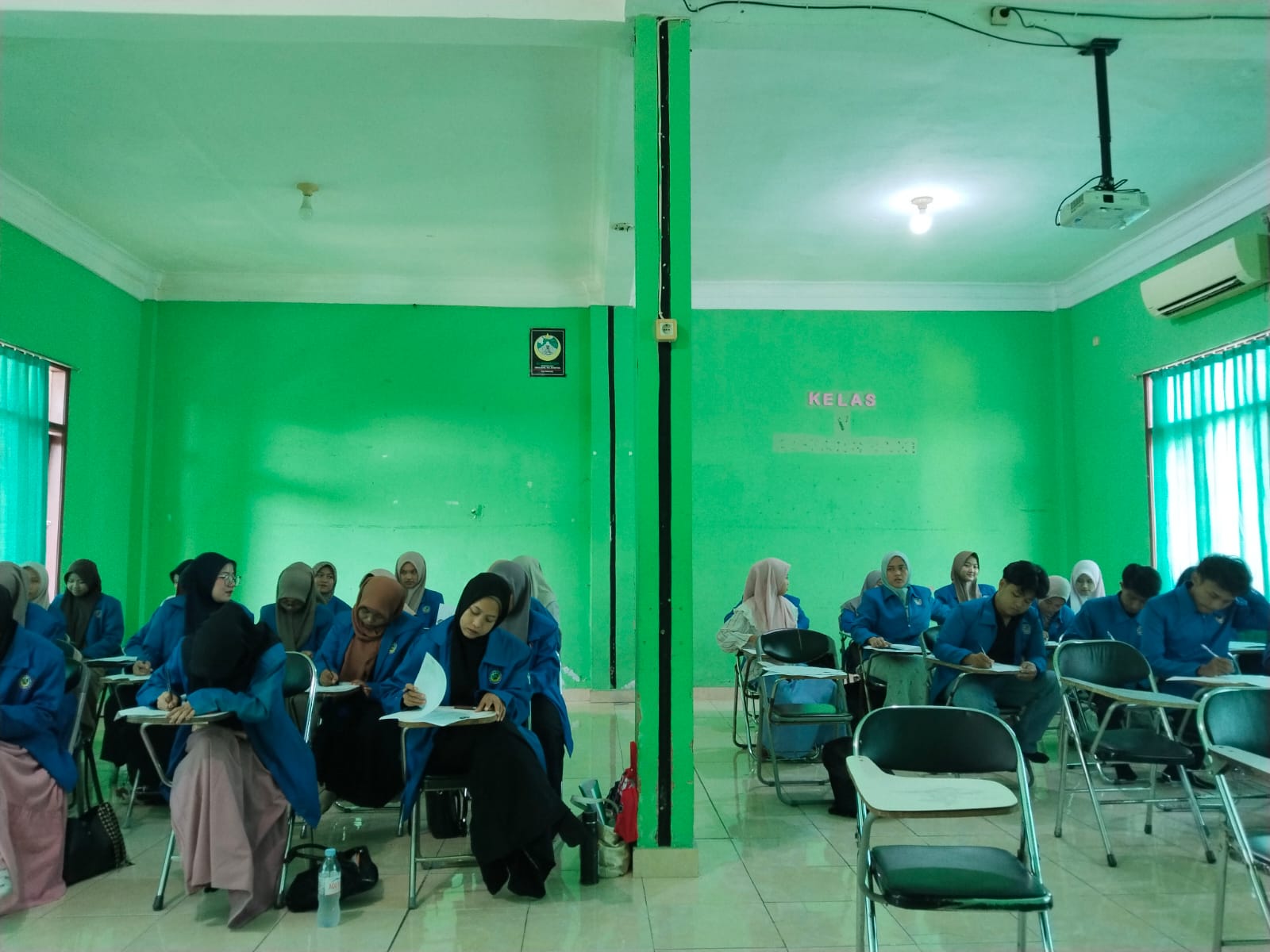 “Uji Kompetensi Calon Pendidik, STIT Al-Khairiyah Citangkil Cilegon Gelar UTS Semester Genap “